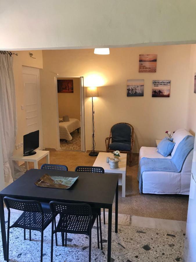 Sunshine'S House Near The Beach, 10 Min From The Airport Artemida  Exterior photo